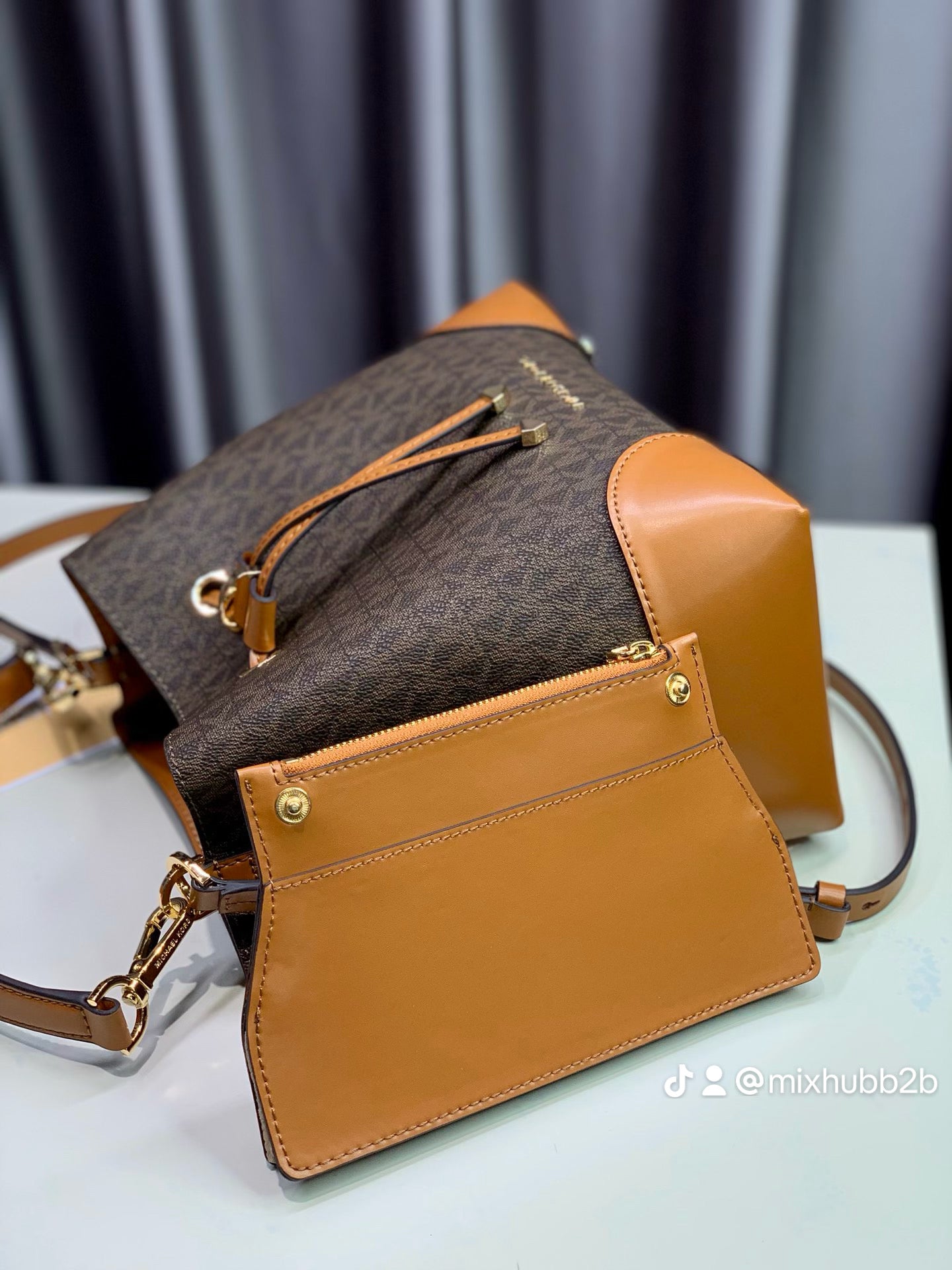 Michael Kors Mercer Mini Logo Bucket Bag – Borwn Signature Logo