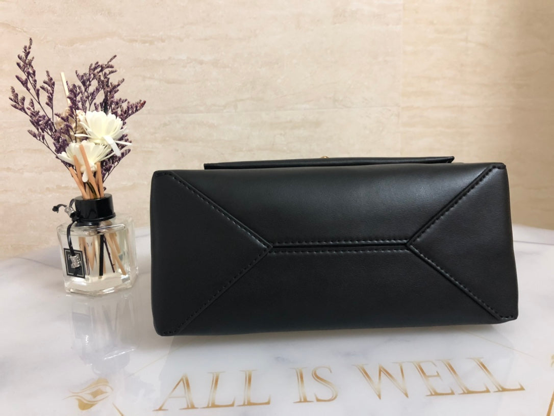 Michael Kors Cece Medium Leather Chain Shoulder Bag (Black)