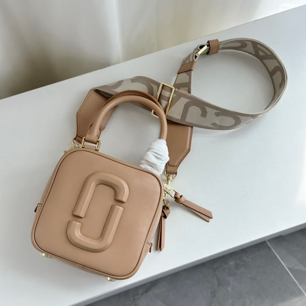 Marc Jacobs The Covered J Marc Cube Bag – Beige / Camel Leather