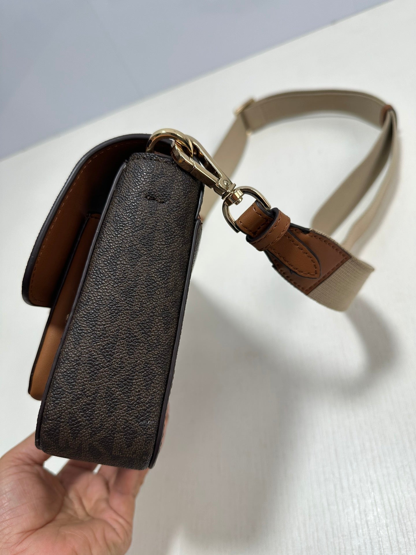Michael Kors Sloan Editor Medium Logo Messenger Bag – Brown/Acorn