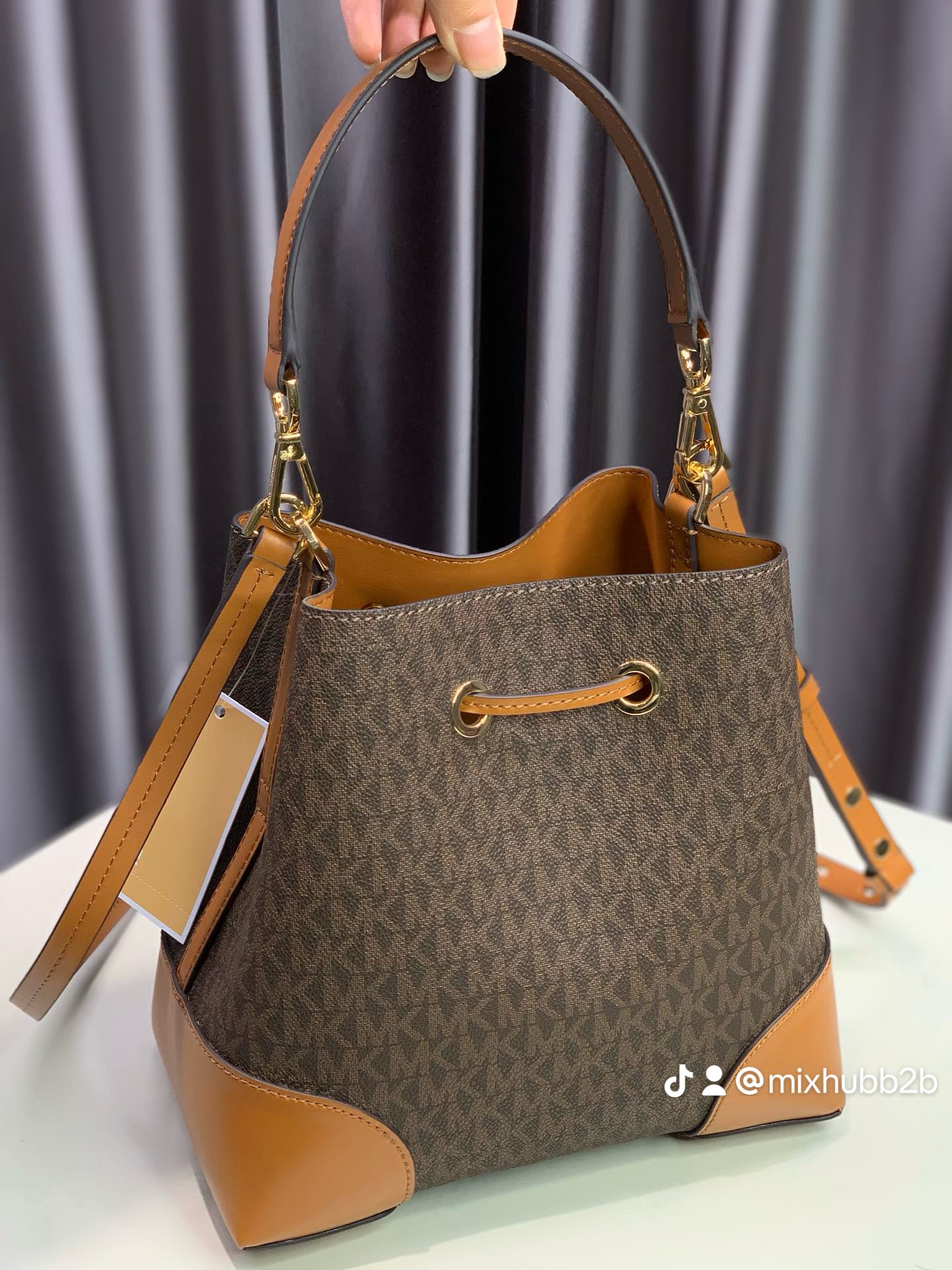 Michael Kors Mercer Mini Logo Bucket Bag – Borwn Signature Logo