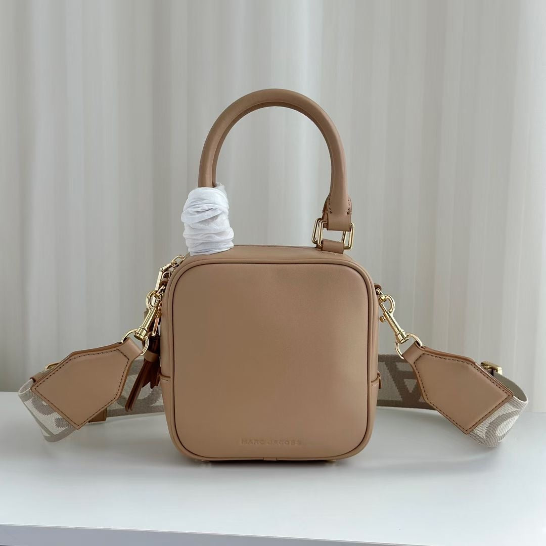 Marc Jacobs The Covered J Marc Cube Bag – Beige / Camel Leather