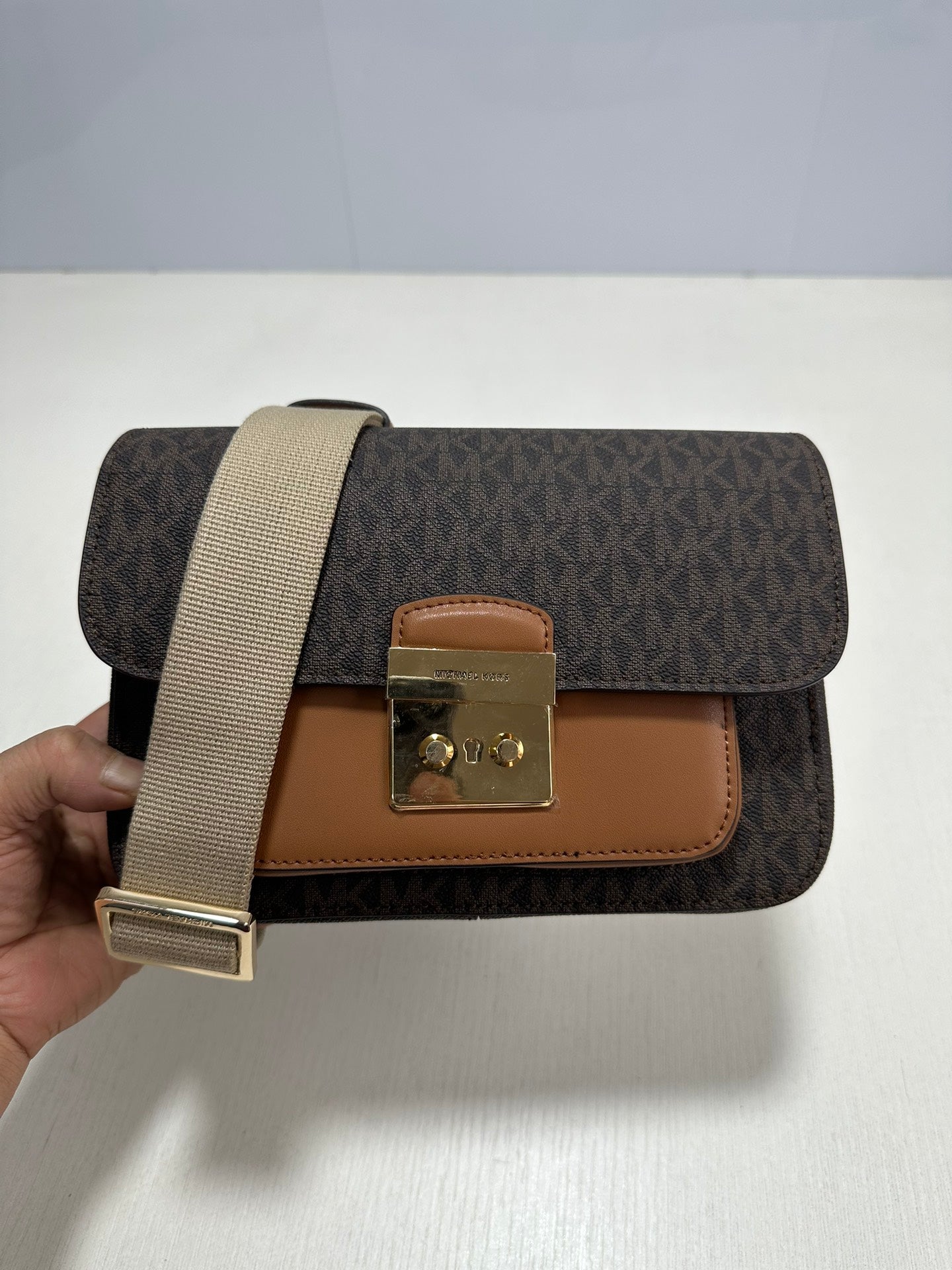 Michael Kors Sloan Editor Medium Logo Messenger Bag – Brown/Acorn