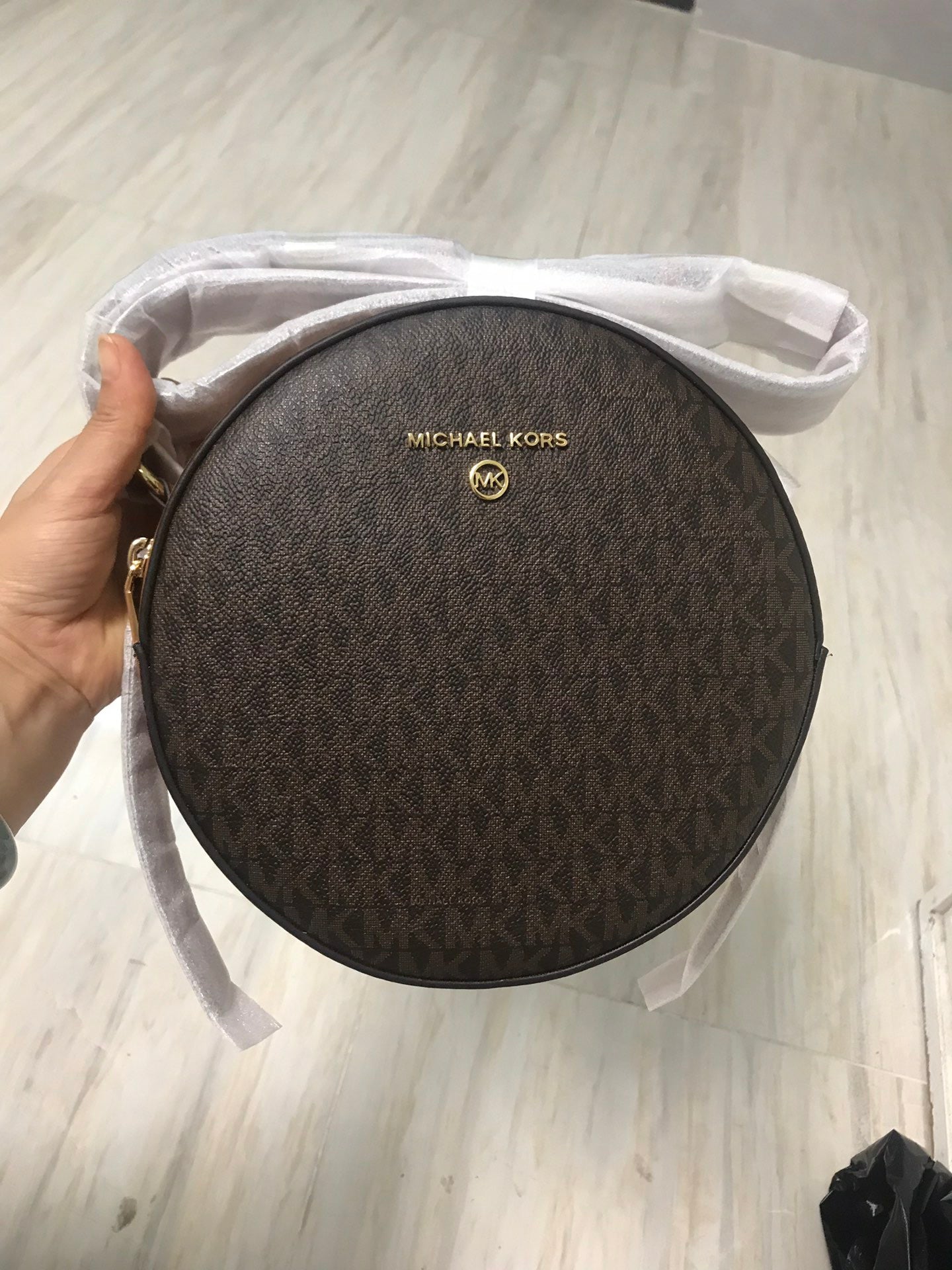 Michael Kors Delancey Medium Two-Tone Logo & Leather Canteen Crossbody Bag – Brown