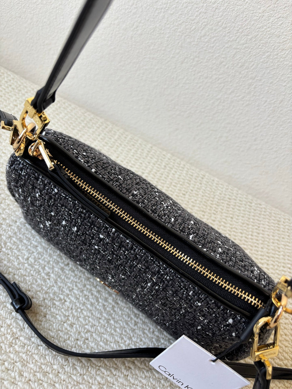 CK Tweed Underarm Bag – Elegant & Versatile
