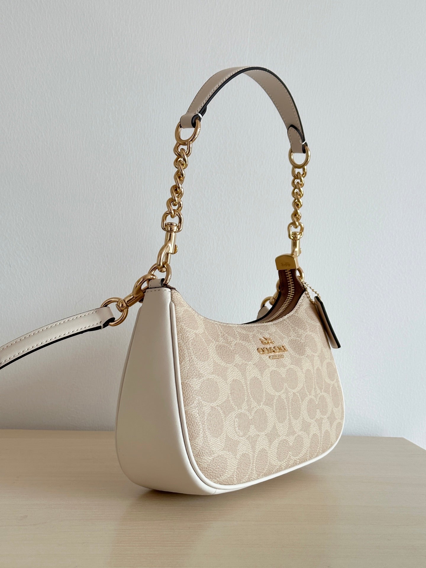 COACH Teri Shoulder Bag – Signature Canvas